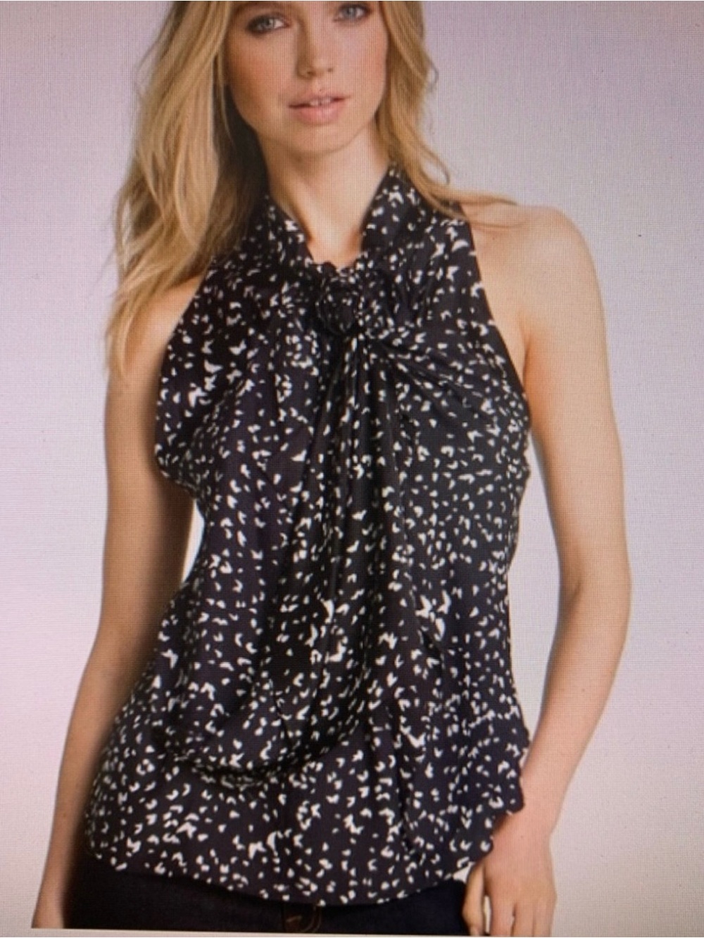 Diane Von Furstenberg Morana 100% Silk Tie-Neck Printed Sleeveless Blouse